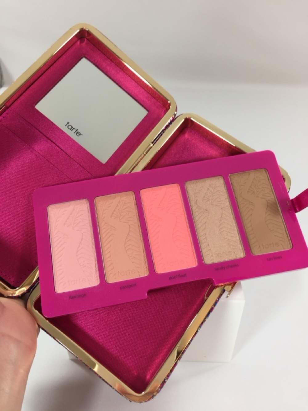 Tarte Clutch Blush Palette — Pink, Coral & Warm Brown Cheek Set - Picture 2 of 6